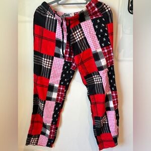 Victoria’s Secret Pajama bottom PJ pants flannel Pleated size S/P Red Black
